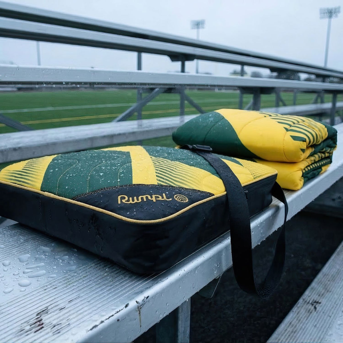Gametime Puffy Blanket - Green / Yellow