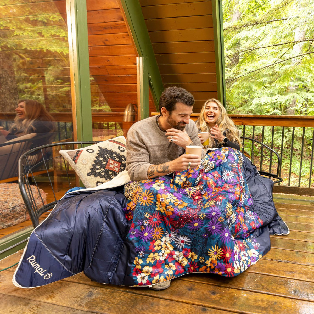 Fleece Puffy 2 Person Blanket - Midnight Bloom