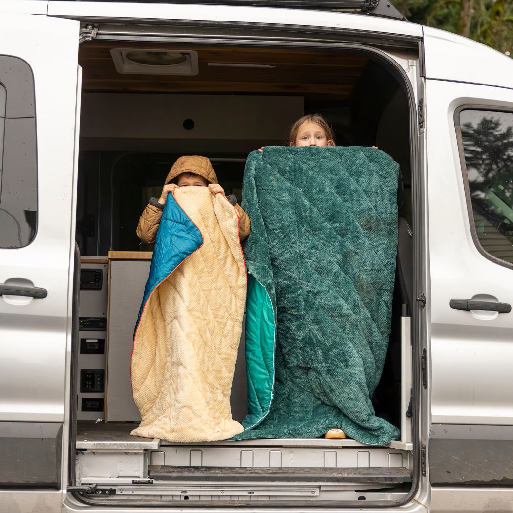 Fleece Puffy Throw Blanket - Puzzled Fig