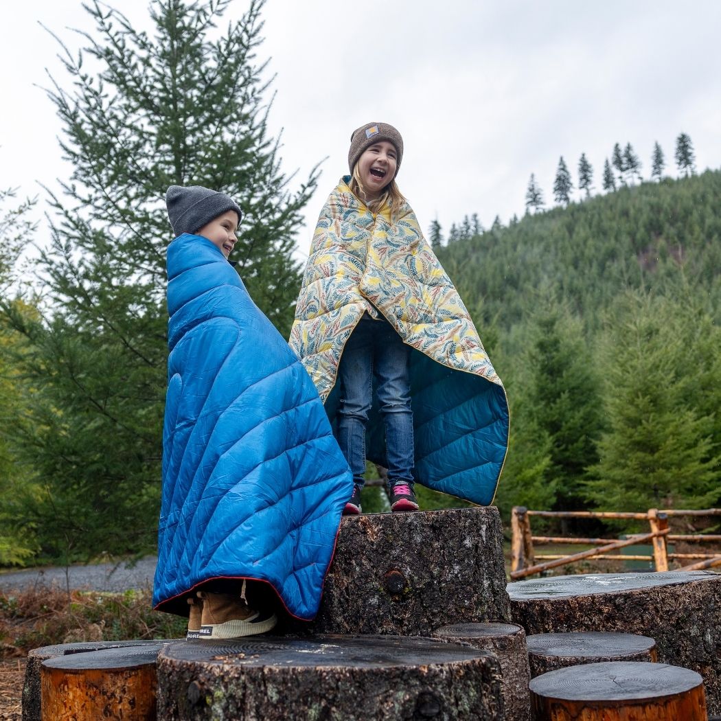 Original Puffy Throw Blanket - Midnight Blue